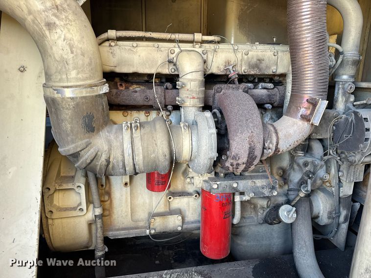 image for item DU3321 Ingersoll Rand 825 air compressor