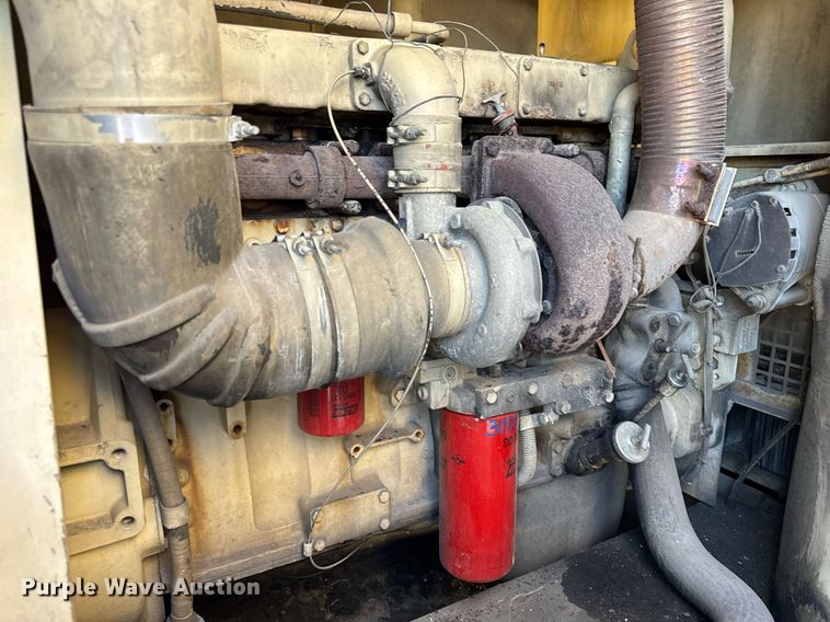 image for item DU3321 Ingersoll Rand 825 air compressor