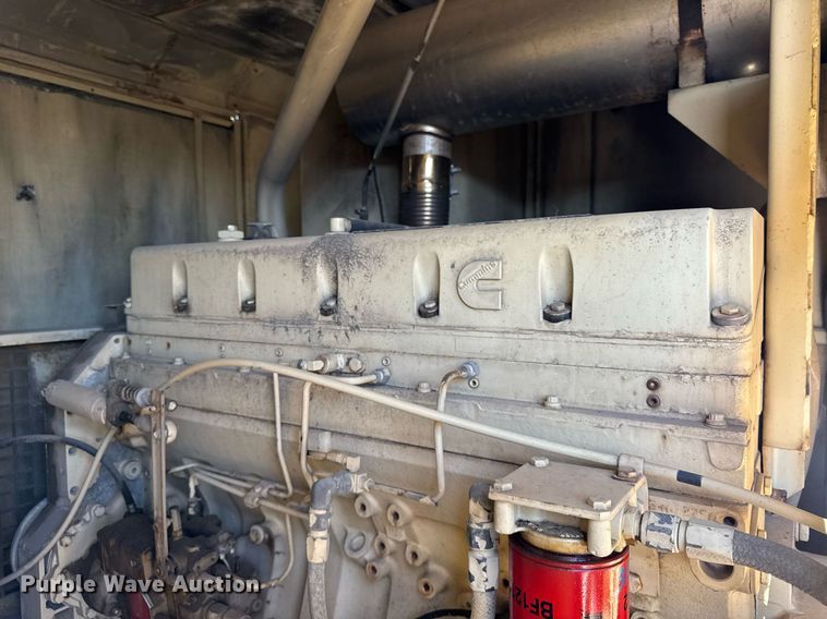 image for item DU3321 Ingersoll Rand 825 air compressor