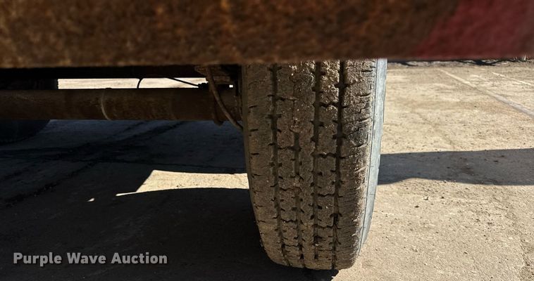 image for item DU3321 Ingersoll Rand 825 air compressor