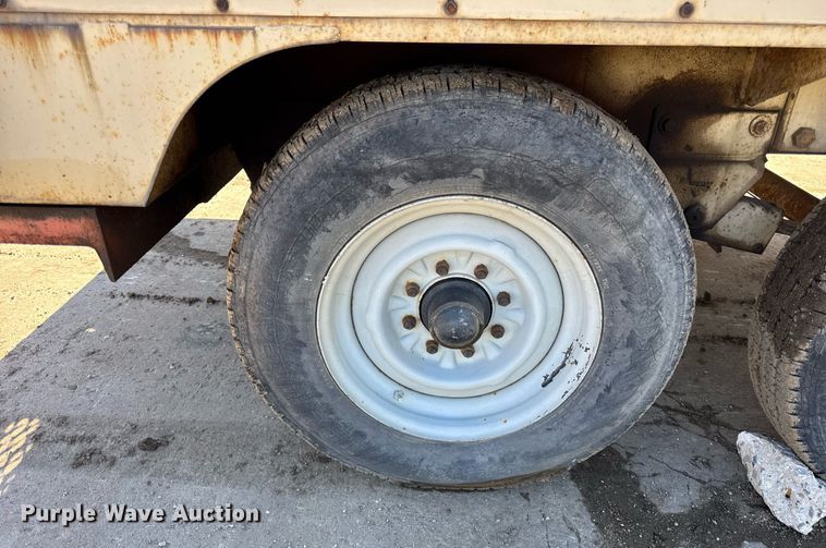 image for item DU3321 Ingersoll Rand 825 air compressor