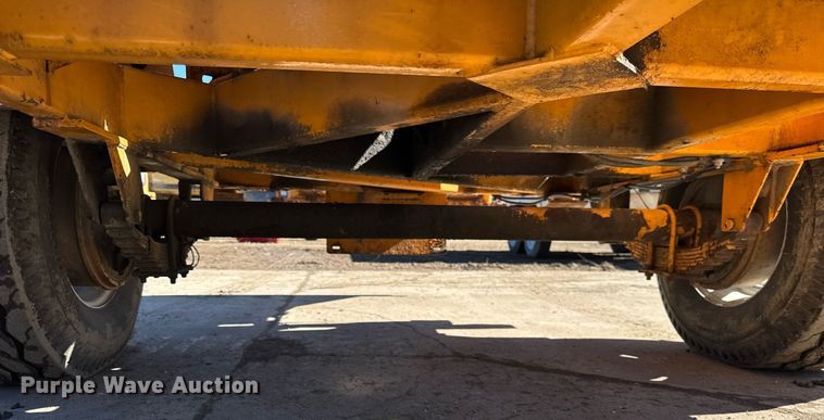 image for item DU3322 1990 Bandit wood chipper