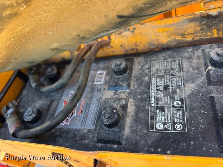 image for item DU3322 1990 Bandit wood chipper