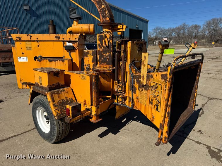 image for item DU3322 1990 Bandit wood chipper