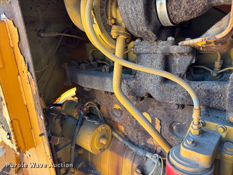 image for item DU3322 1990 Bandit wood chipper