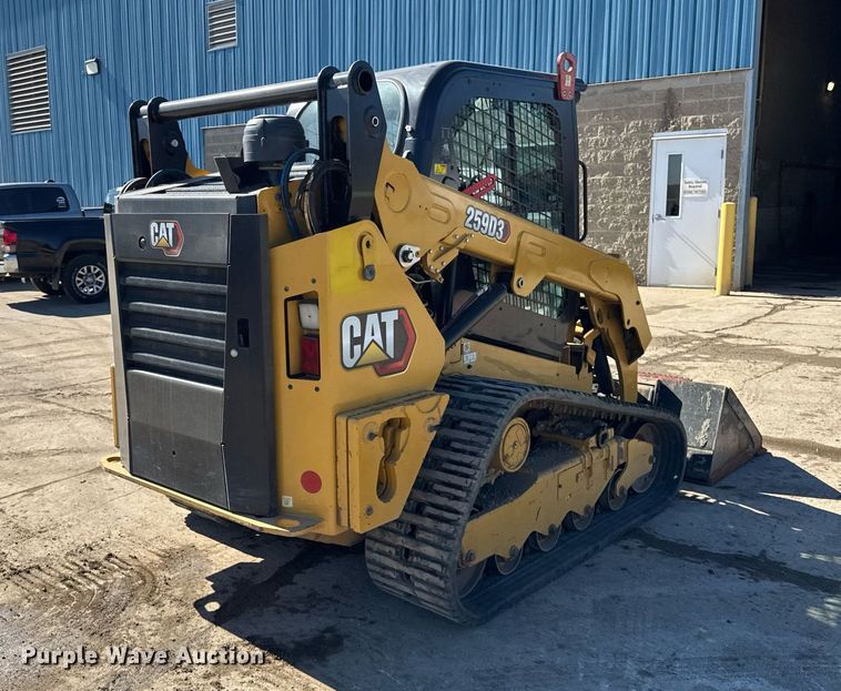 image for item DU3323 2022 Caterpillar 259D3 tracked skid steer loader