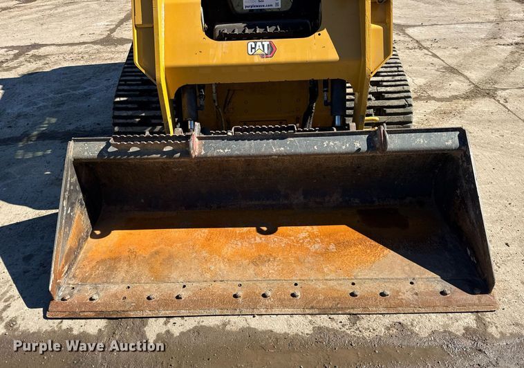 image for item DU3323 2022 Caterpillar 259D3 tracked skid steer loader