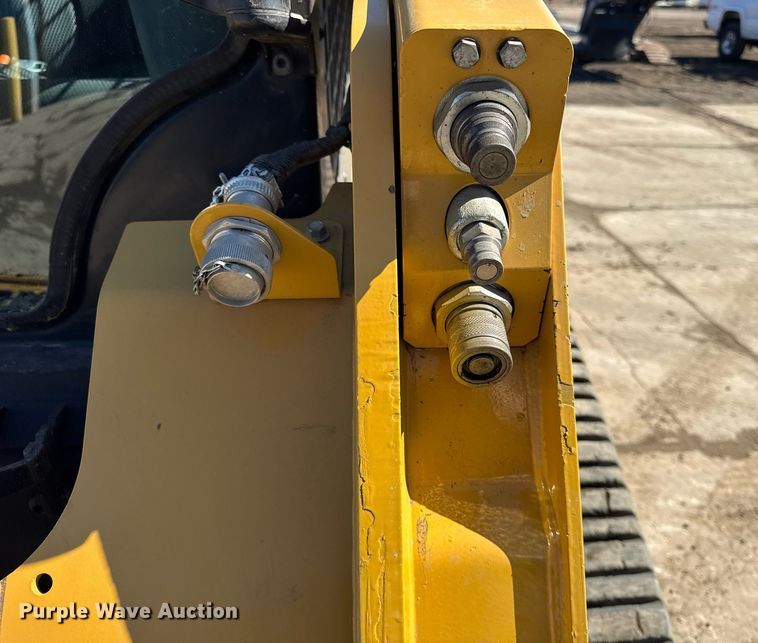 image for item DU3323 2022 Caterpillar 259D3 tracked skid steer loader