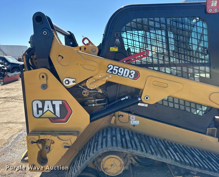 image for item DU3323 2022 Caterpillar 259D3 tracked skid steer loader
