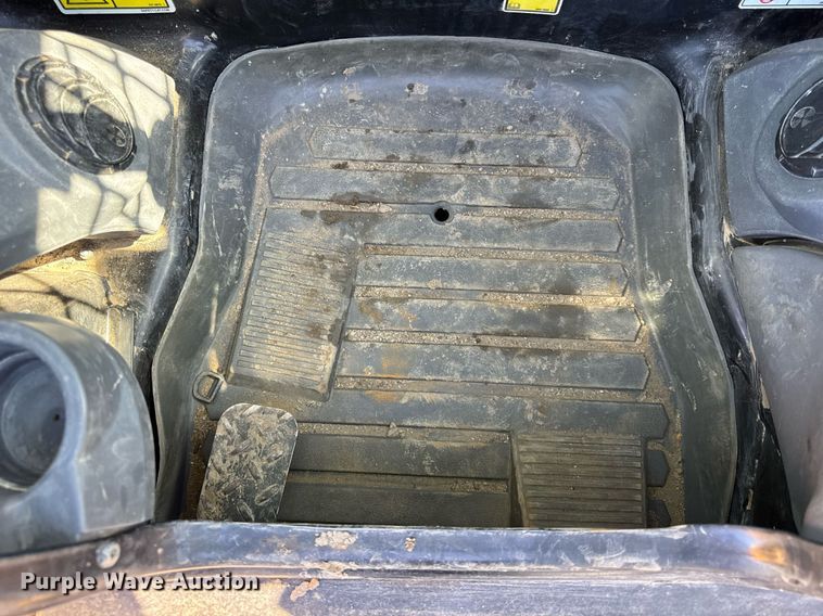 image for item DU3323 2022 Caterpillar 259D3 tracked skid steer loader