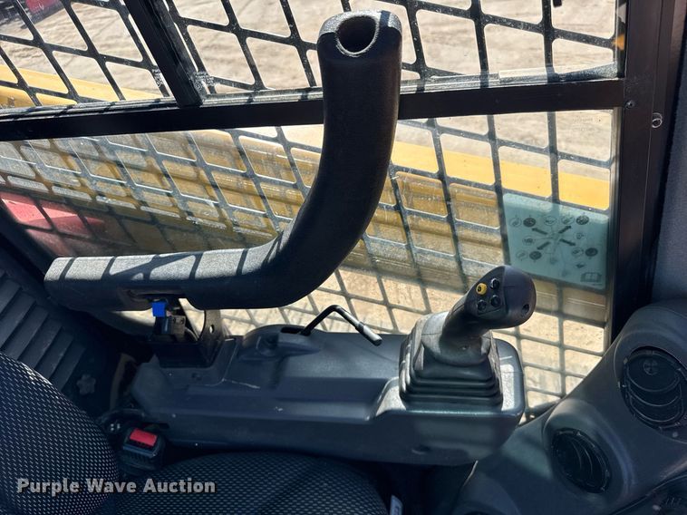 image for item DU3323 2022 Caterpillar 259D3 tracked skid steer loader