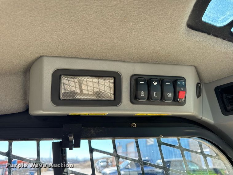 image for item DU3323 2022 Caterpillar 259D3 tracked skid steer loader