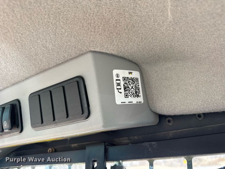 image for item DU3323 2022 Caterpillar 259D3 tracked skid steer loader