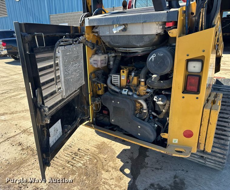 image for item DU3323 2022 Caterpillar 259D3 tracked skid steer loader