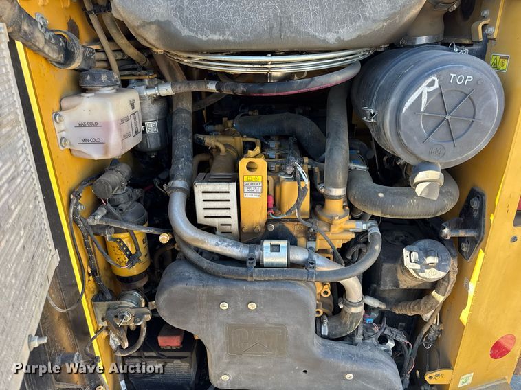 image for item DU3323 2022 Caterpillar 259D3 tracked skid steer loader