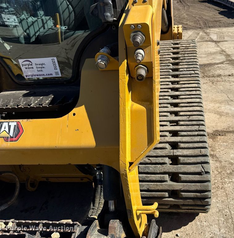 image for item DU3323 2022 Caterpillar 259D3 tracked skid steer loader