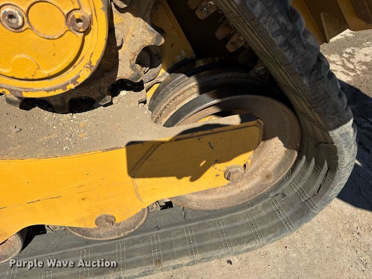 image for item DU3323 2022 Caterpillar 259D3 tracked skid steer loader