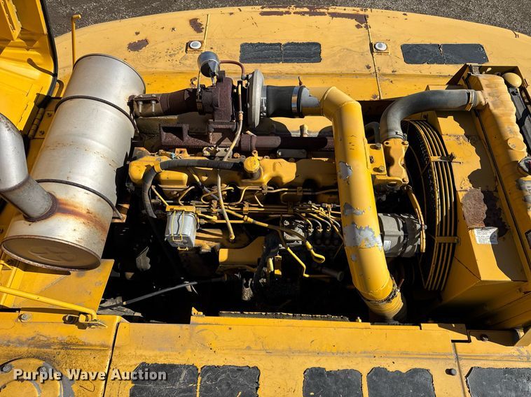 image for item DU3327 1997 John Deere 892E excavator