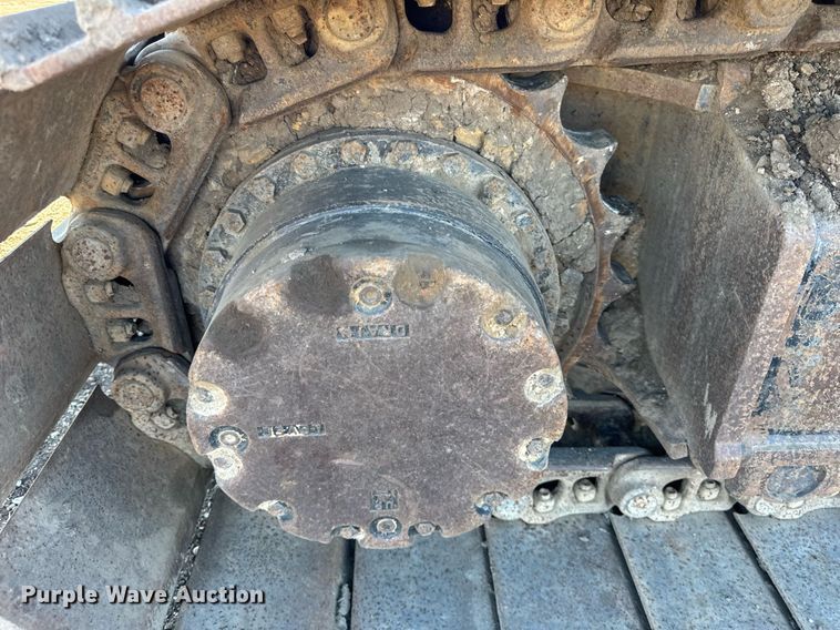 image for item DU3327 1997 John Deere 892E excavator