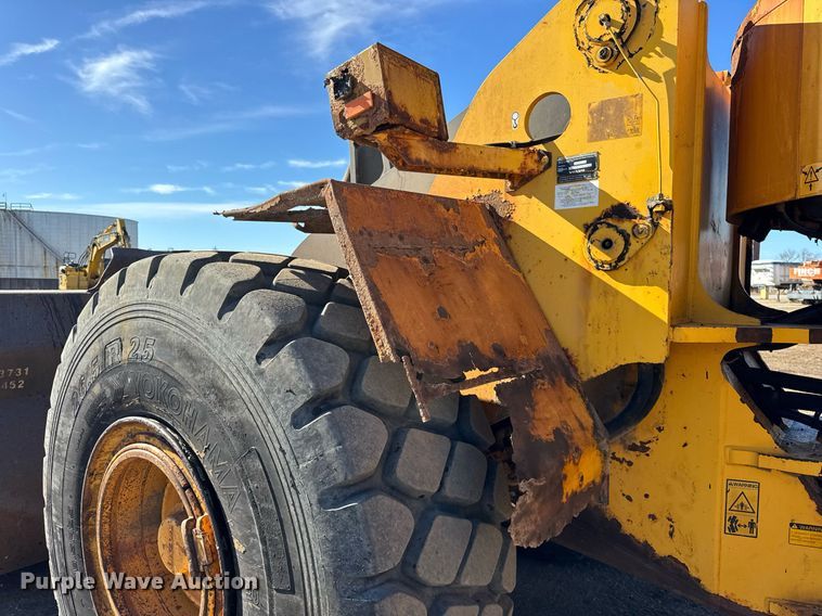 image for item DU3328 1999 Volvo L180C wheel loader