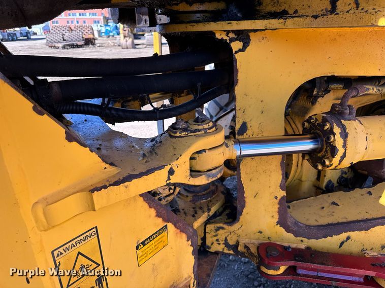 image for item DU3328 1999 Volvo L180C wheel loader
