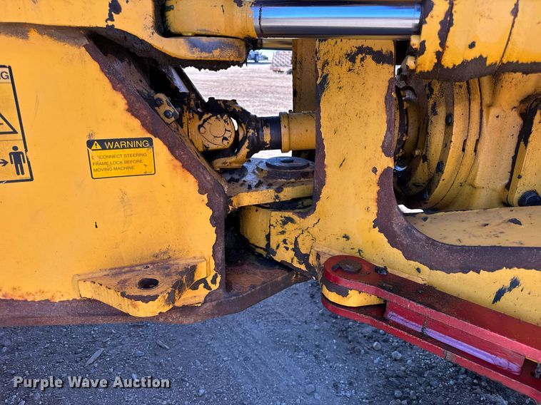image for item DU3328 1999 Volvo L180C wheel loader