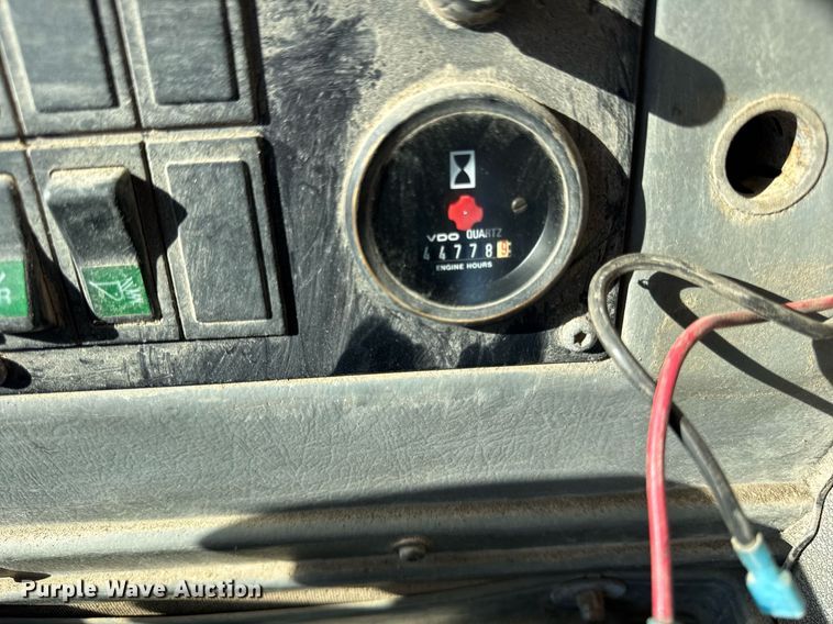 image for item DU3328 1999 Volvo L180C wheel loader