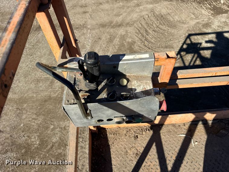 image for item DU3329 Skyjack 7027 scissor lift