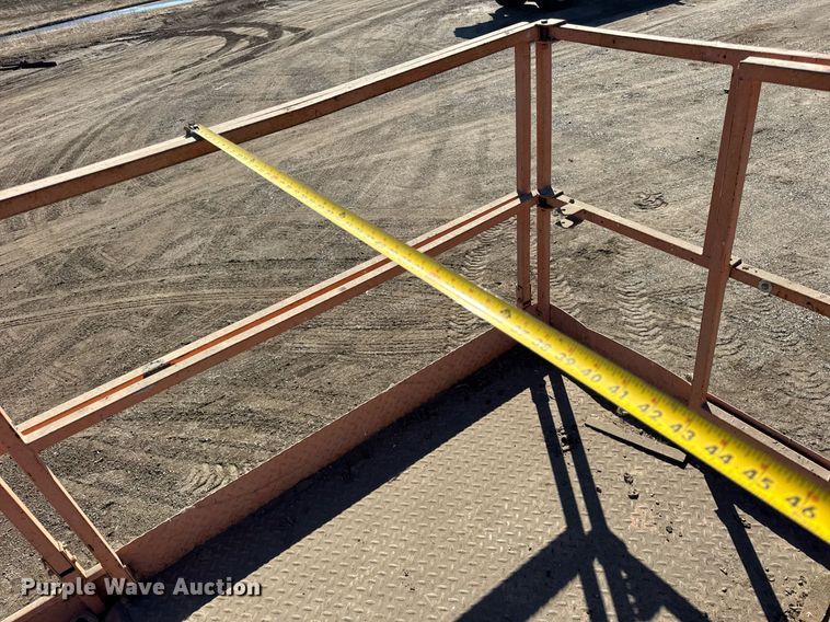 image for item DU3329 Skyjack 7027 scissor lift