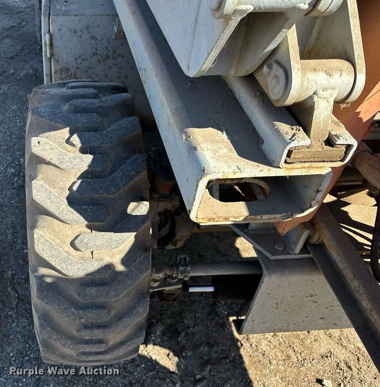 image for item DU3329 Skyjack 7027 scissor lift