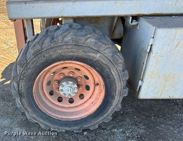 image for item DU3329 Skyjack 7027 scissor lift