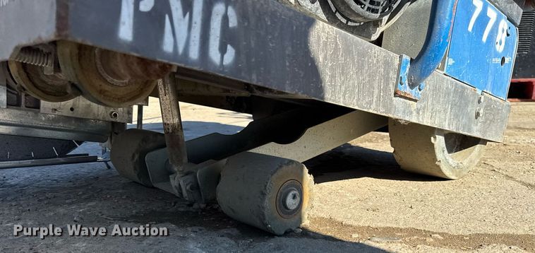 image for item DU3331 Husqvarna Soff-Cut 4000 concrete saw