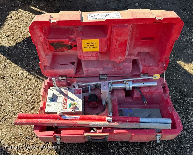 image for item DU3333 Soff-Cut 310 concrete saw