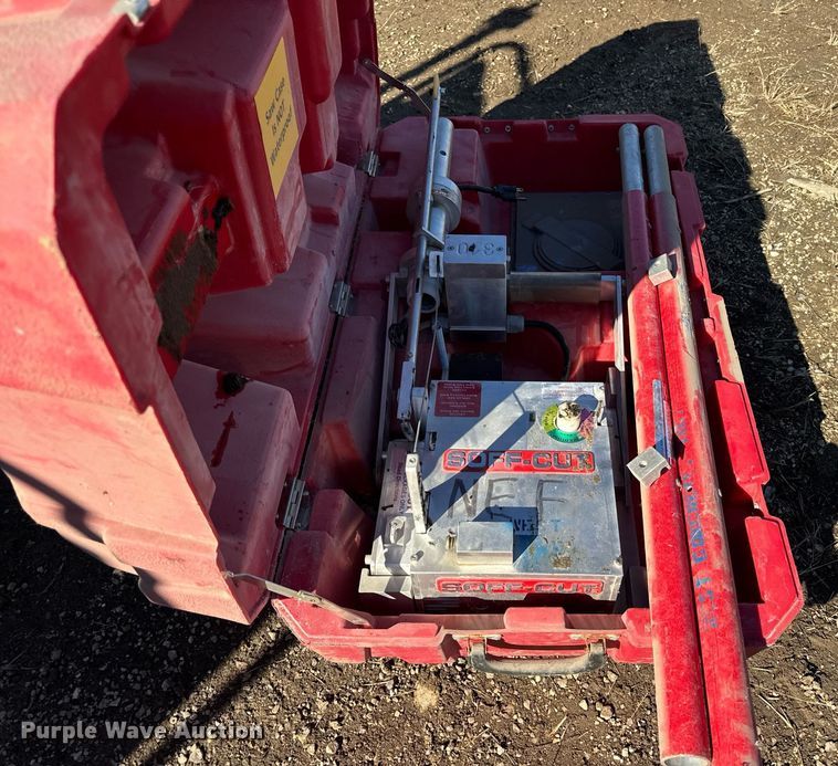 image for item DU3333 Soff-Cut 310 concrete saw