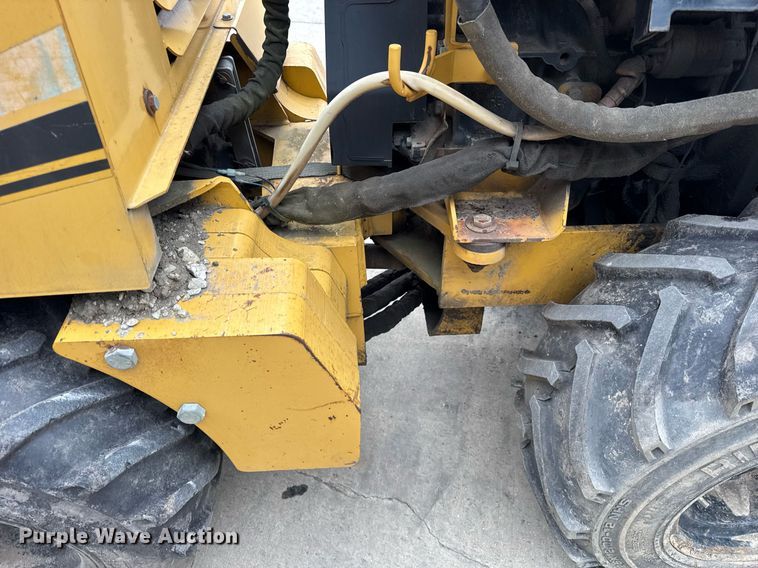 image for item DU3348 2006 Vermeer LM42 trencher