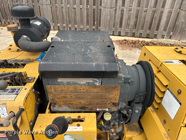 image for item DU3348 2006 Vermeer LM42 trencher