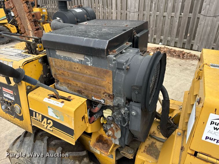 image for item DU3348 2006 Vermeer LM42 trencher