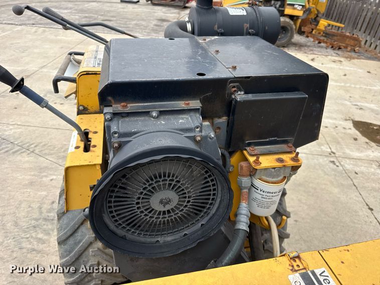 image for item DU3348 2006 Vermeer LM42 trencher