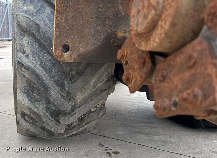 image for item DU3348 2006 Vermeer LM42 trencher