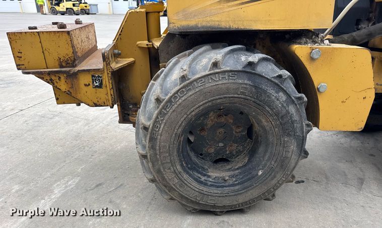 image for item DU3348 2006 Vermeer LM42 trencher