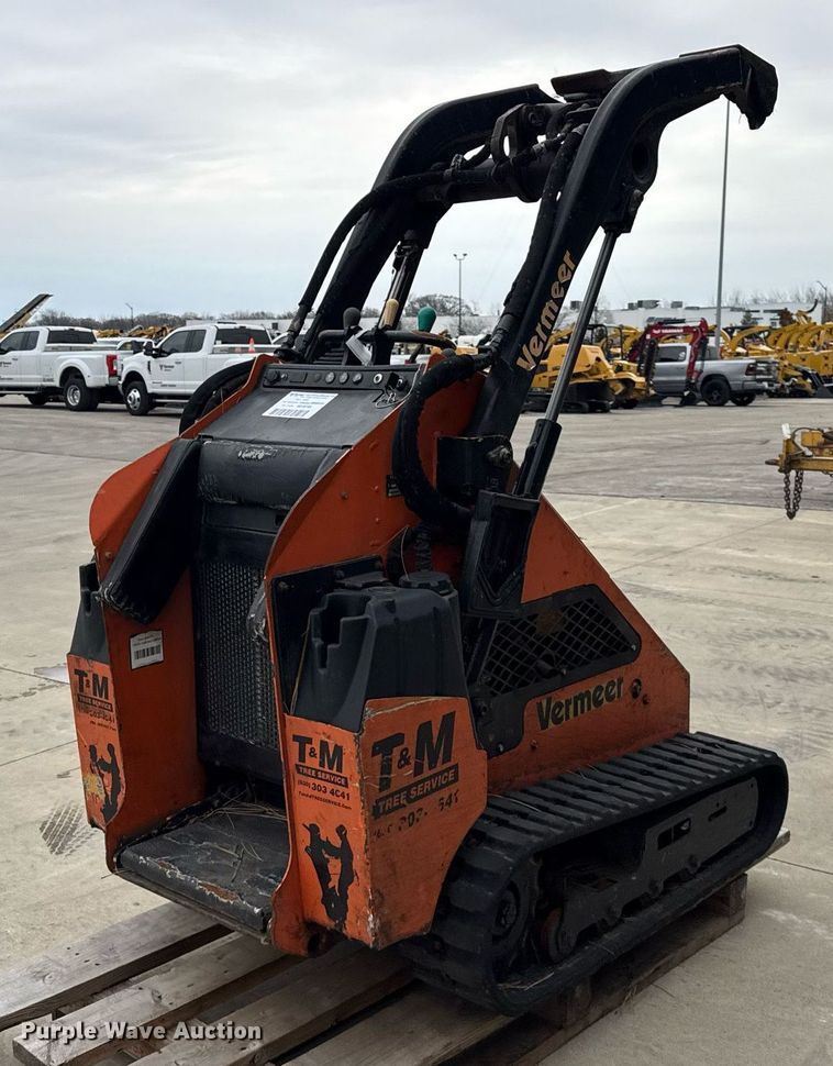 image for item DU3349 2012 Vermeer S650TX compact utility loader