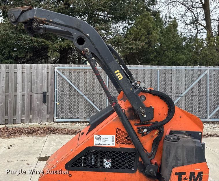 image for item DU3349 2012 Vermeer S650TX compact utility loader