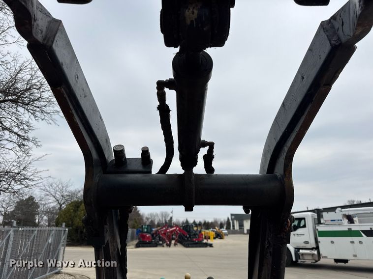 image for item DU3349 2012 Vermeer S650TX compact utility loader