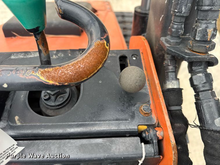 image for item DU3349 2012 Vermeer S650TX compact utility loader