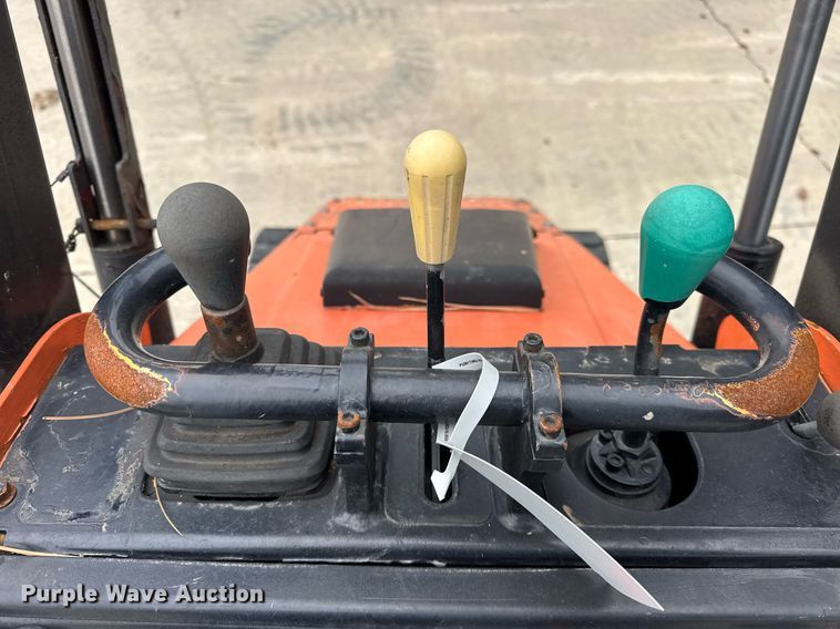 image for item DU3349 2012 Vermeer S650TX compact utility loader