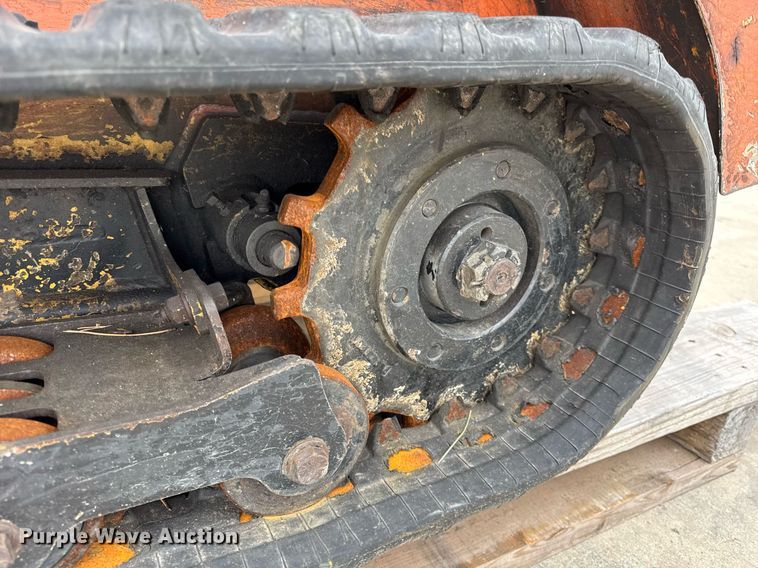 image for item DU3349 2012 Vermeer S650TX compact utility loader