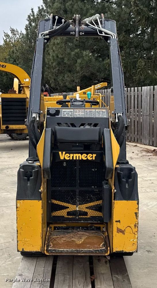 image for item DU3350 2017 Vermeer CTX100 compact utility loader