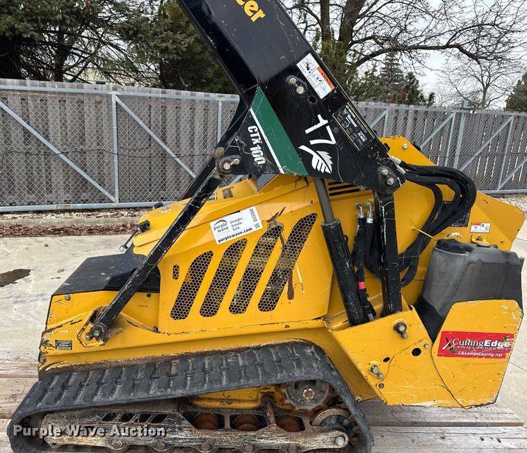 image for item DU3350 2017 Vermeer CTX100 compact utility loader