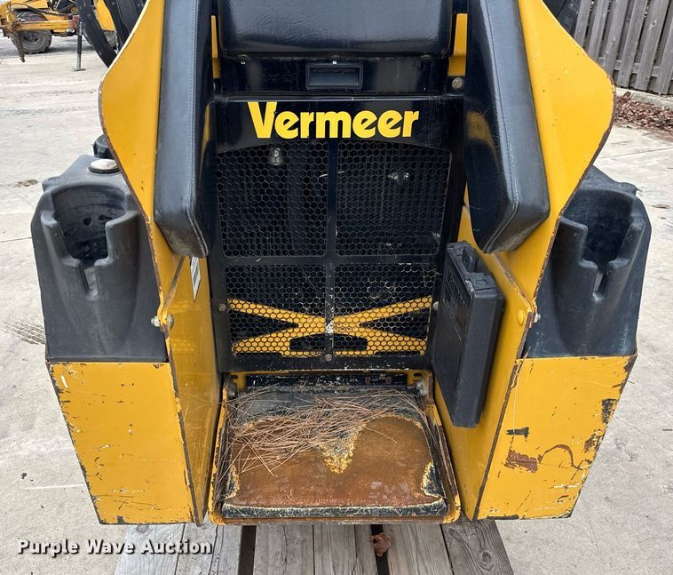 image for item DU3350 2017 Vermeer CTX100 compact utility loader