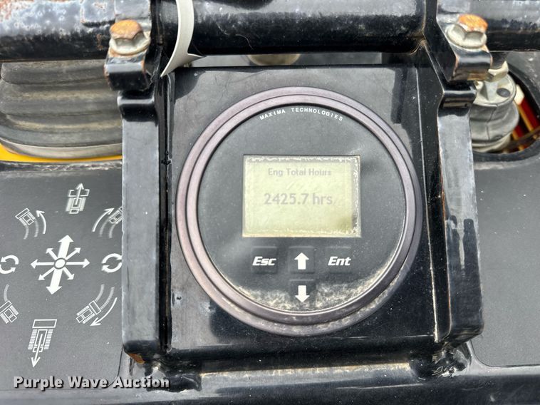 image for item DU3350 2017 Vermeer CTX100 compact utility loader